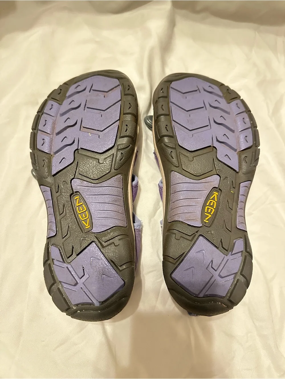 KEEN Purple Girls Kids Waterproof Sandals Water Shoes Size 5